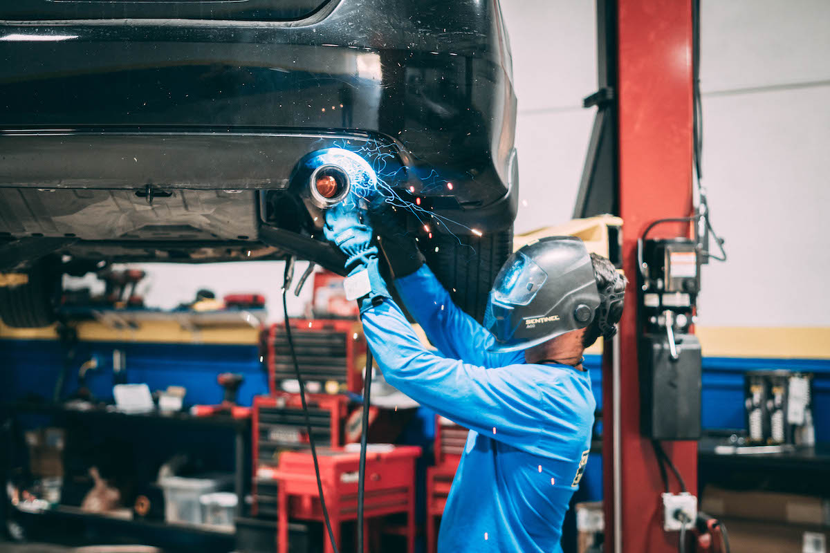 Mufflers Castellanos Muffler and Tire